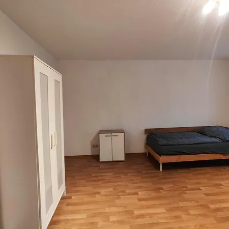 Schoene 4 Raum, 4 - 7 Bett In *