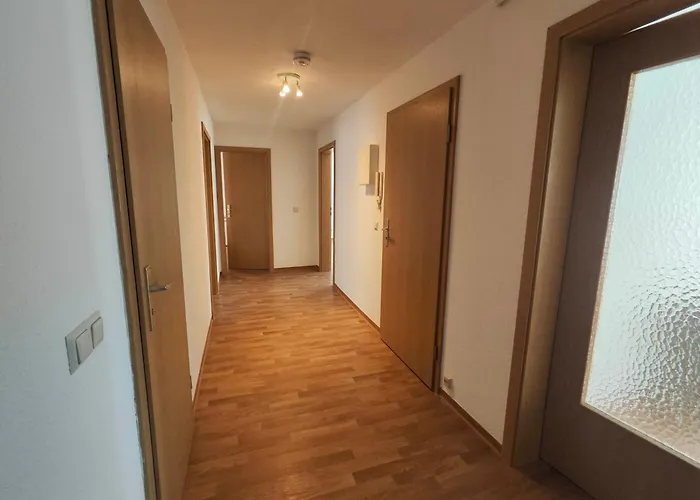 Schoene 4 Raum, 4 - 7 Bett In *